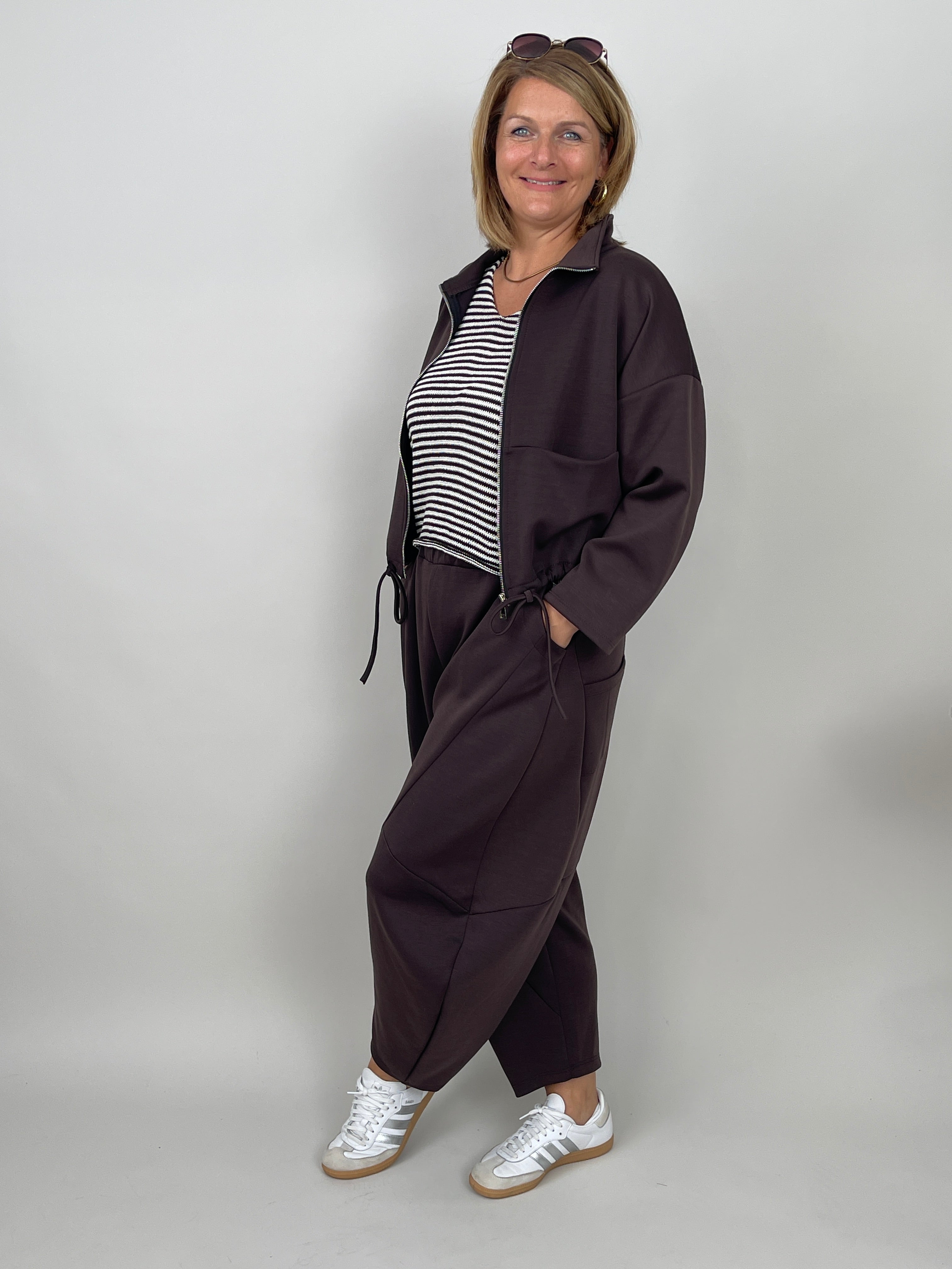 Sweatjacke in Mokka
