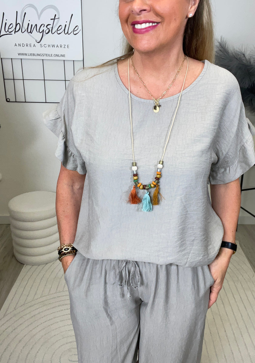 Blusenshirt mit Kette in Taupe