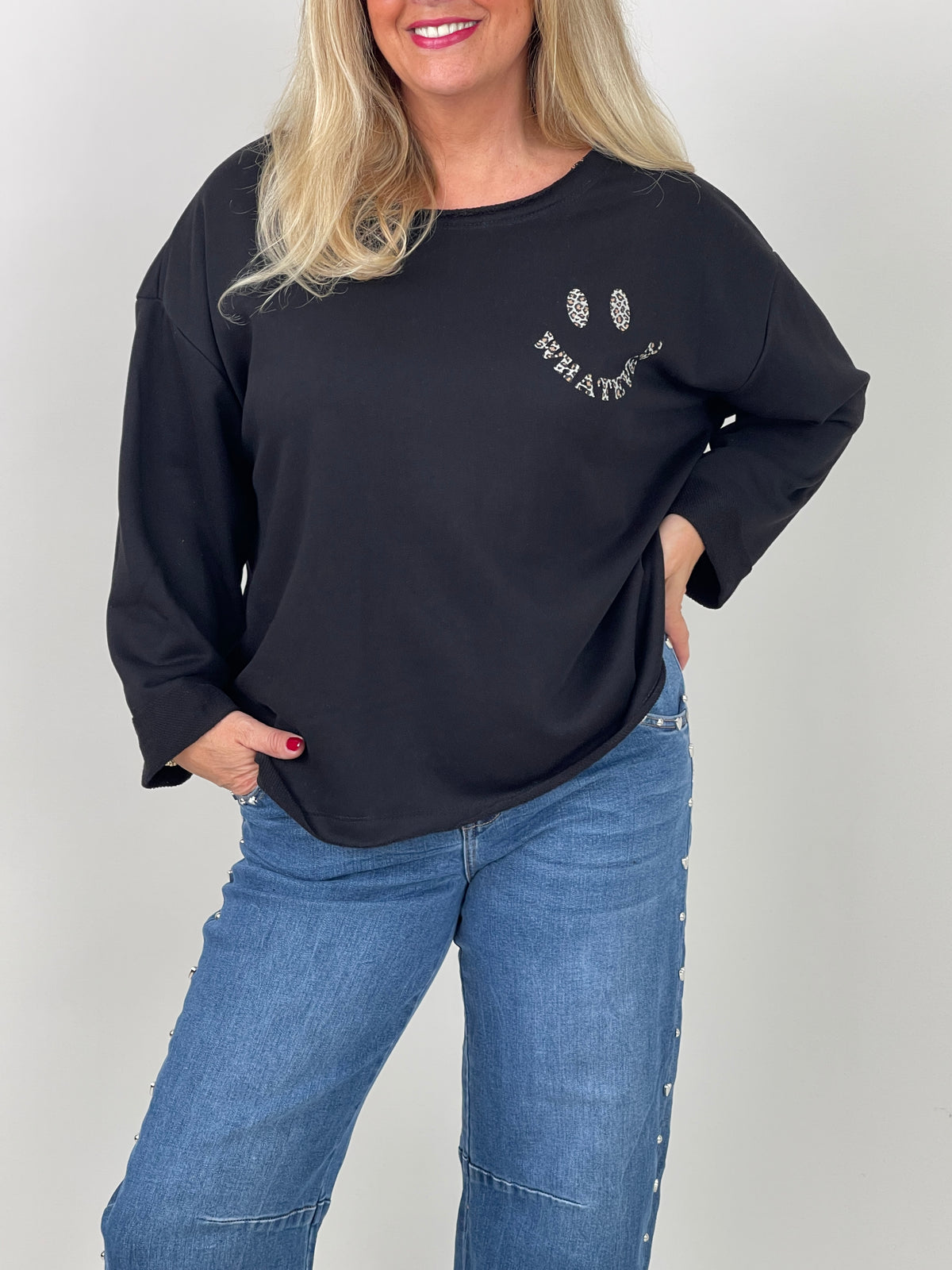 Sweatshirt Leo Smiley in Schwarz