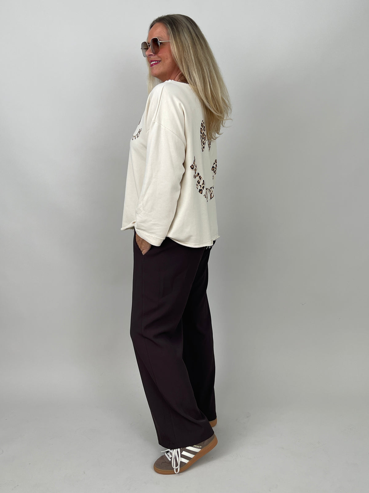 Sweatshirt Leo Smiley in Beige