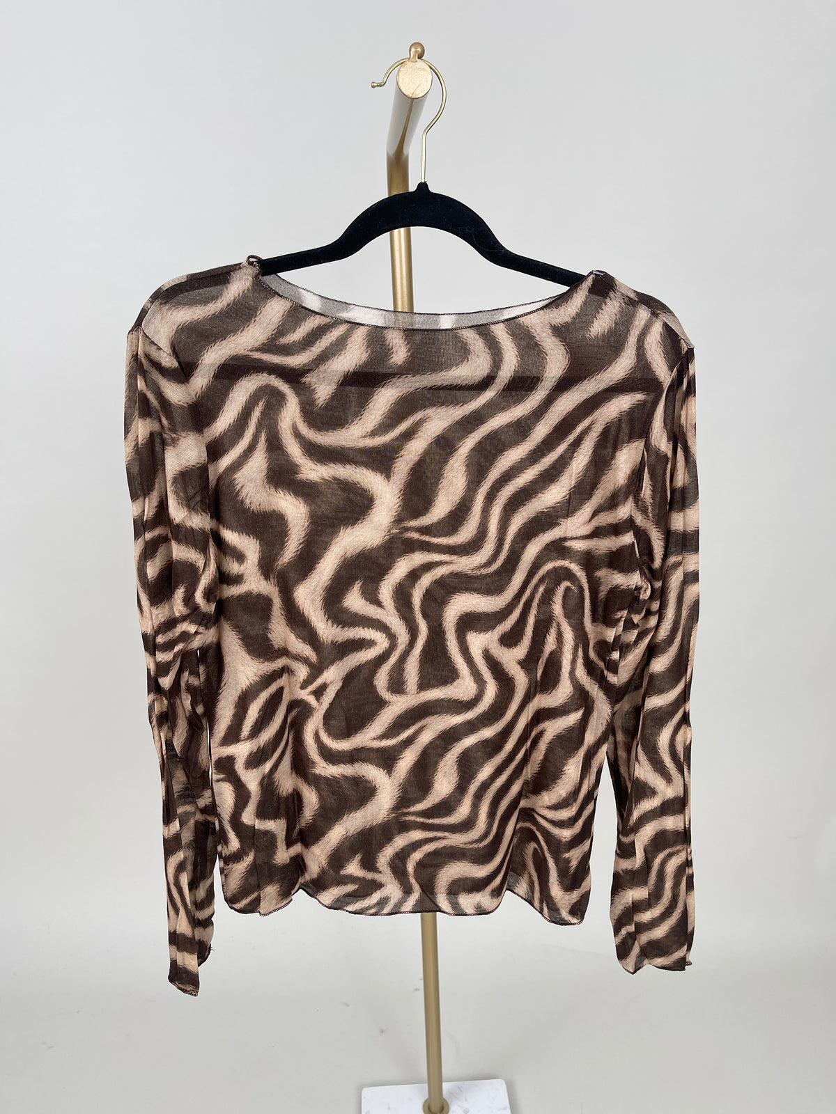 Cashmere Shirt mit Animal-Wave-Print Größe 2 tragbar bis ca. 42/44