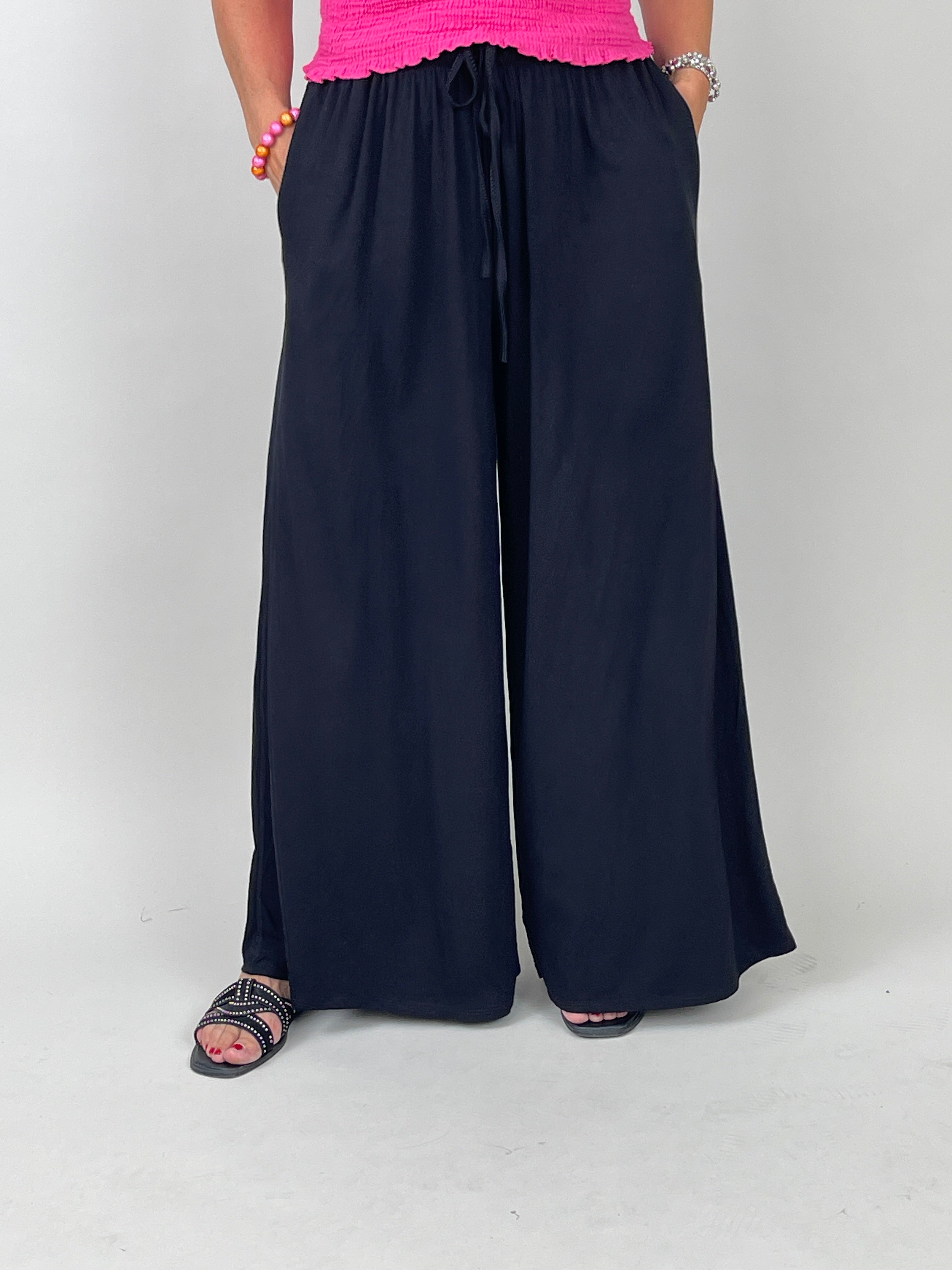 Leichte Marlenehose in Schwarz