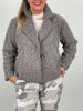 Kuschelige Blazerjacke in Taupe