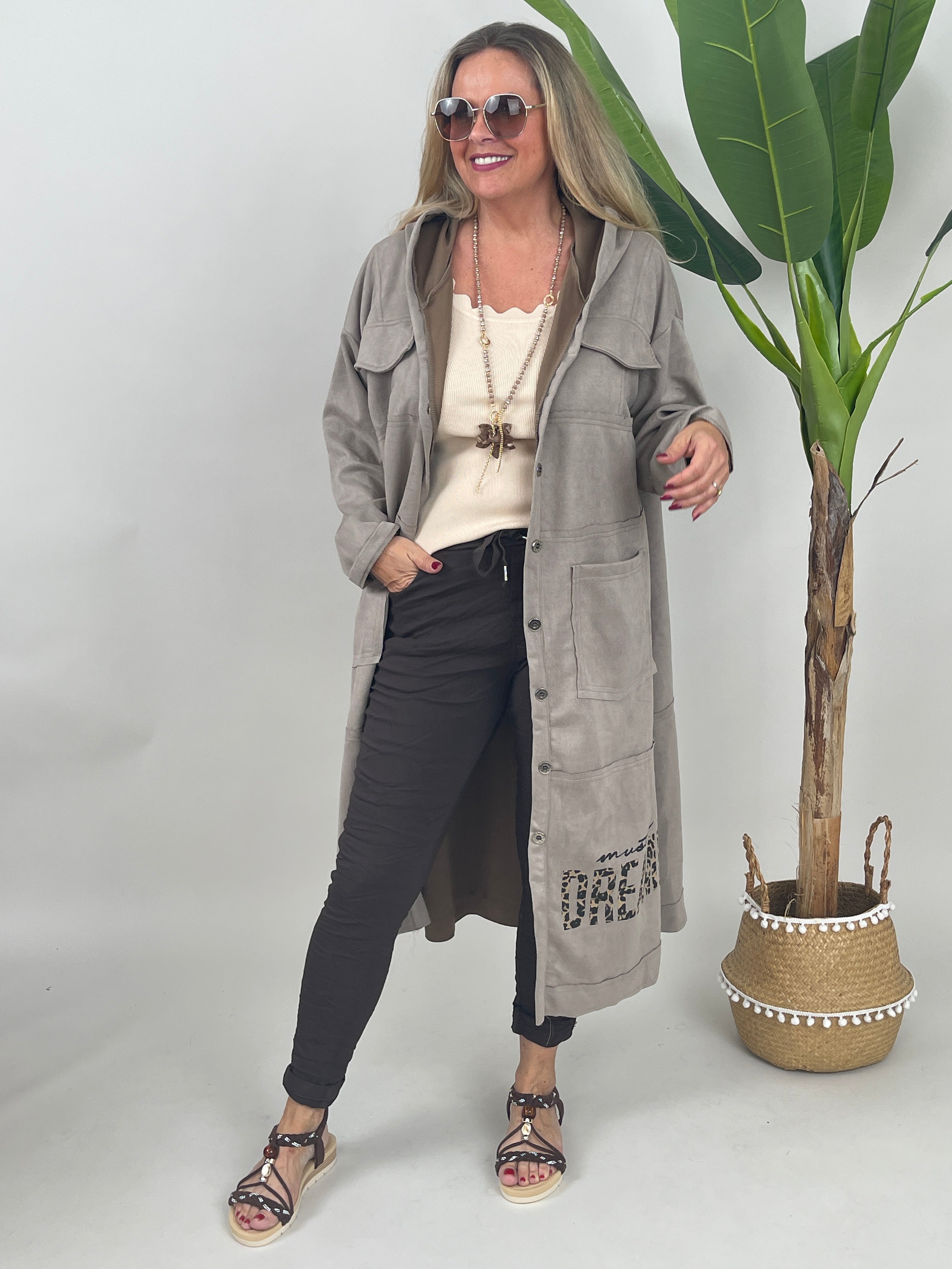 Veloursmantel Dreamer in Taupe