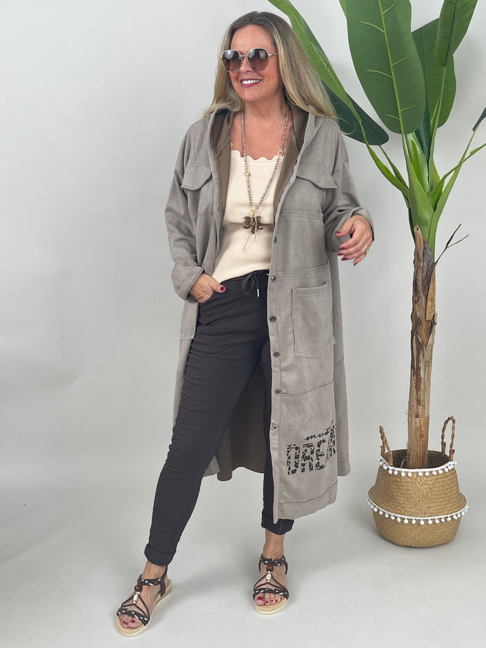 Veloursmantel Dreamer in Taupe