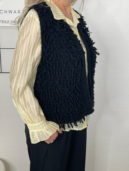Weste mit Fransen in Schwarz Artikel 6731