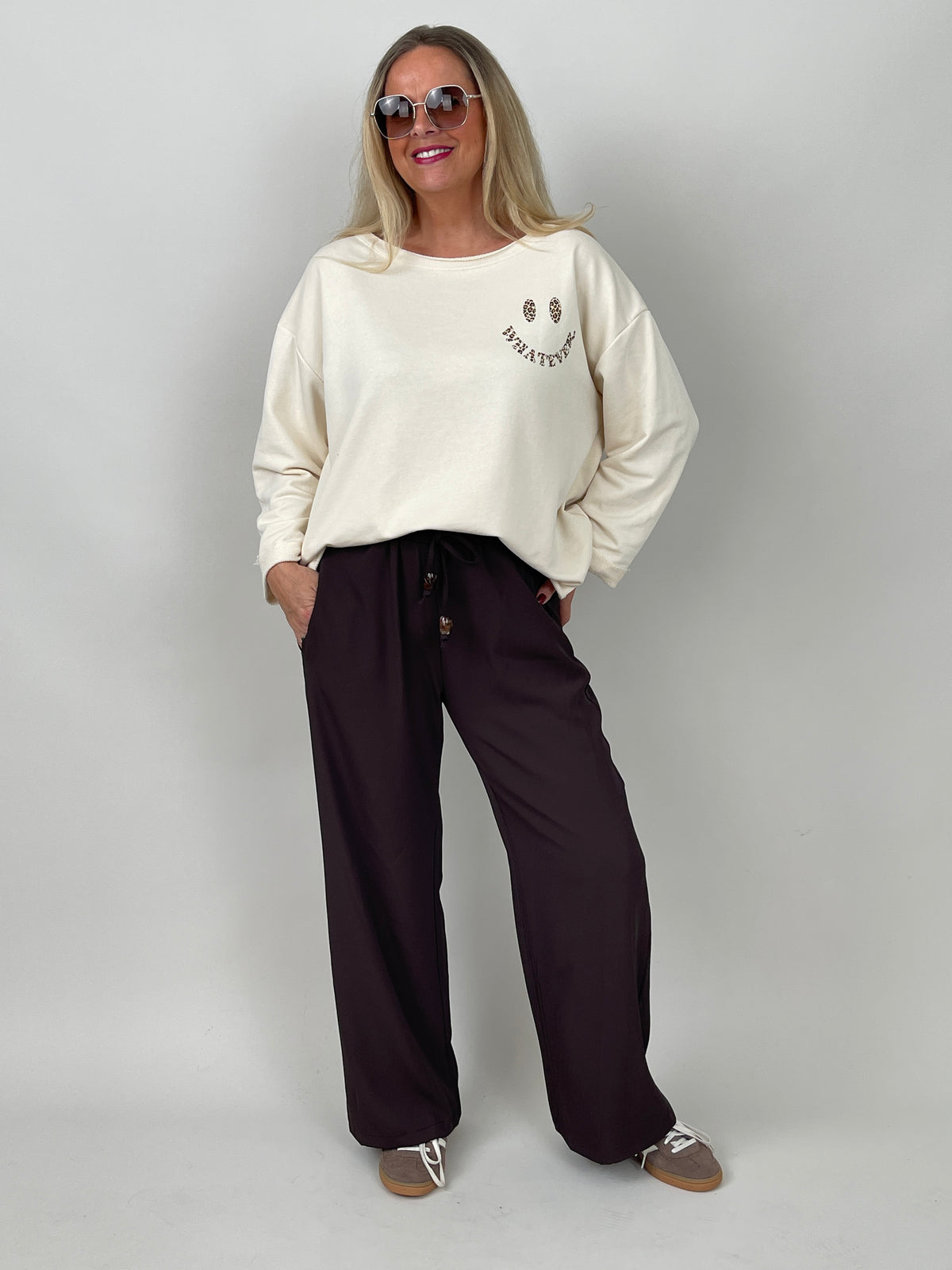 Sweatshirt Leo Smiley in Beige