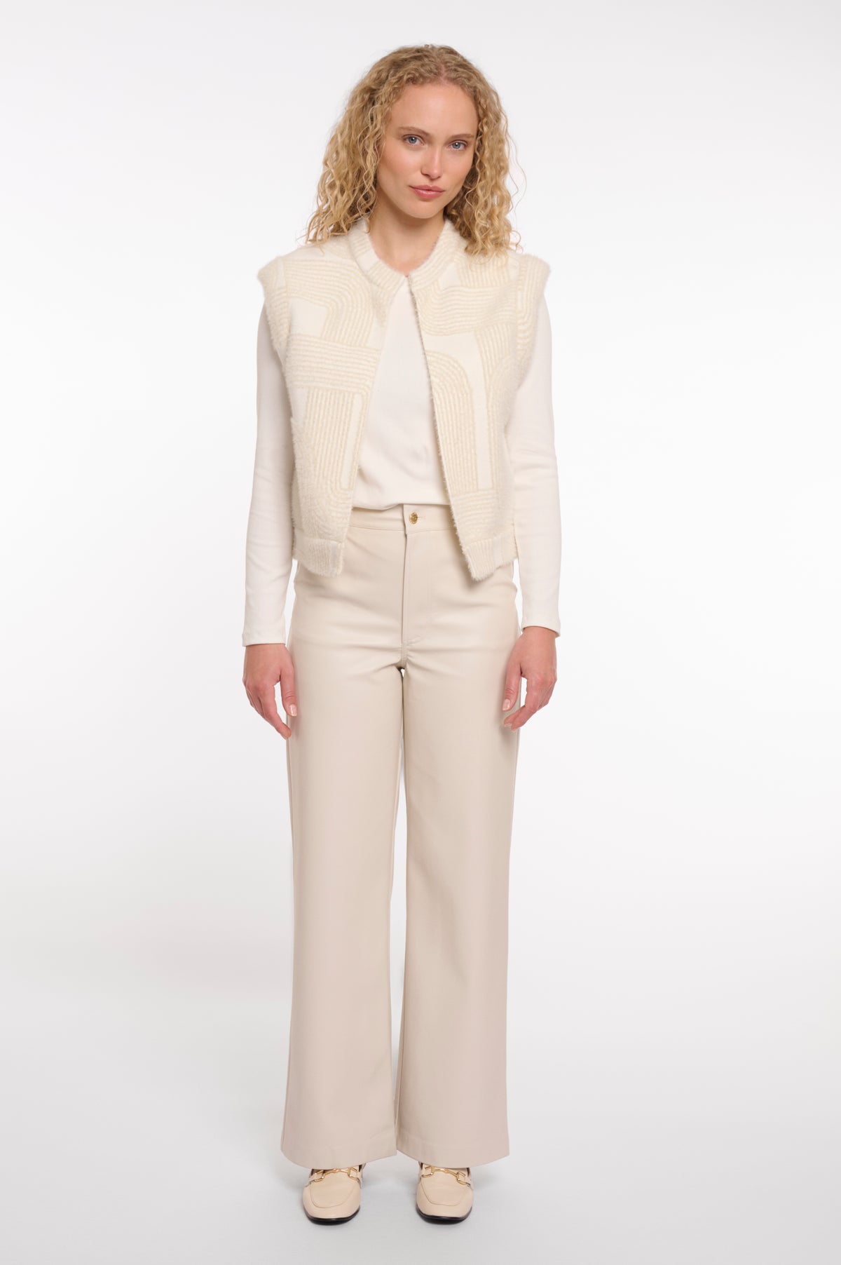 Weste Elona von Rino&Pelle in Birch Labyrinth