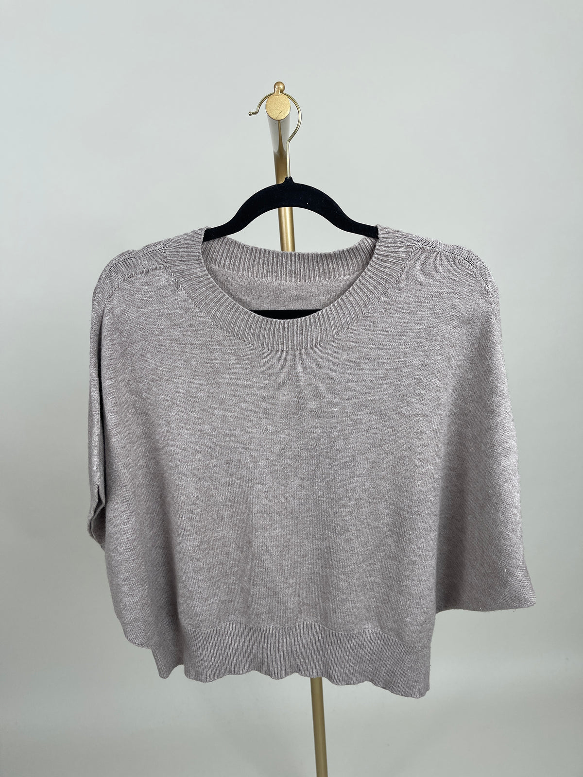 Strickpullover Kurzarm in versch. Farben