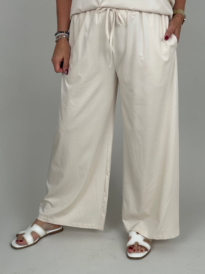 Hose Butterstoff in Creme