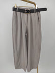 Hose mit Flechtgürtel in Helltaupe