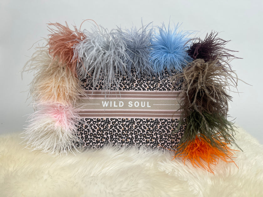 Federbrosche in versch. Farben Artikel 6222