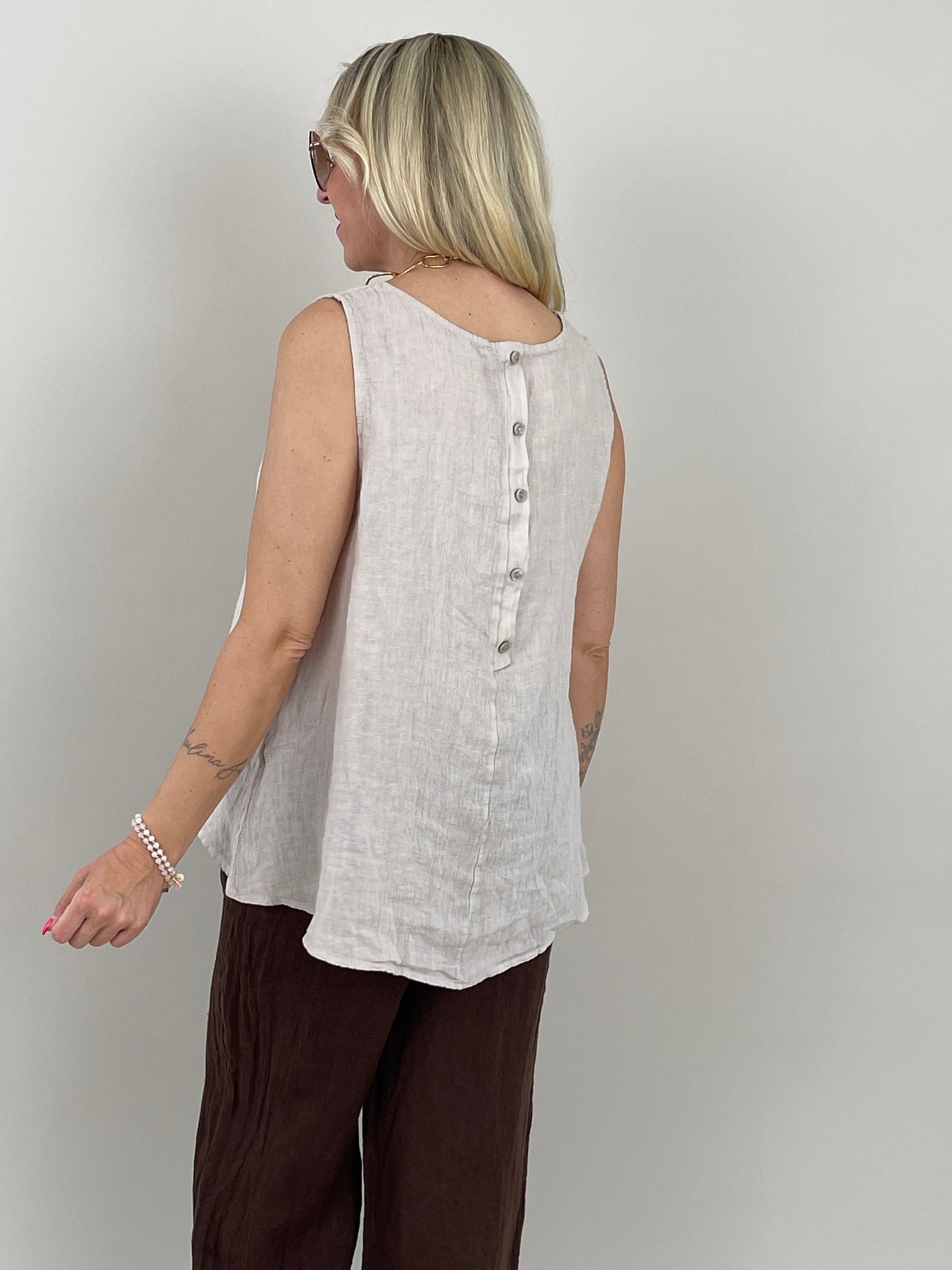 Top Leinen Uni in versch. Farben Artikel 6117