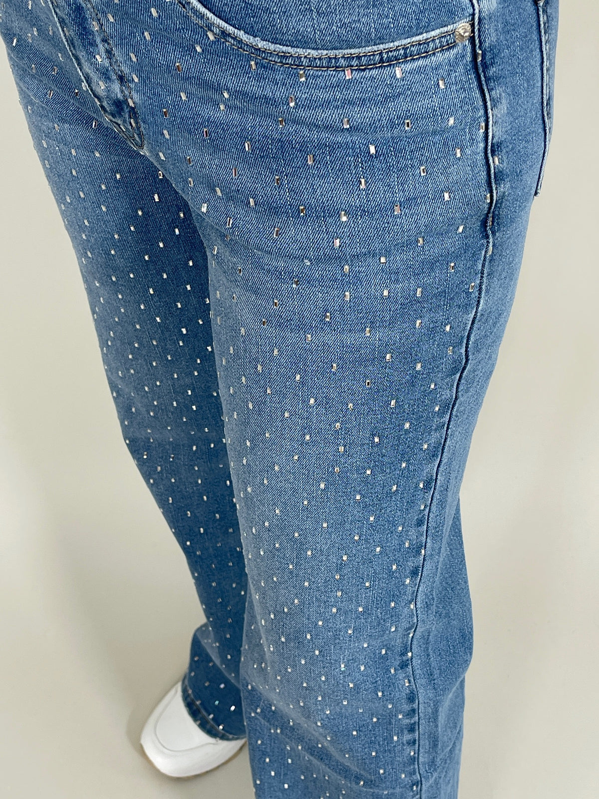Jeans Wide Leg mit Strasssteinchen