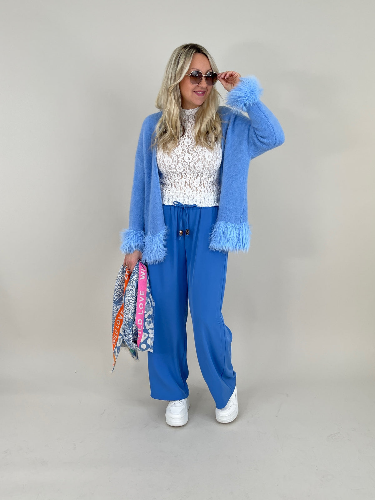 Cardigan Fransen in Blau