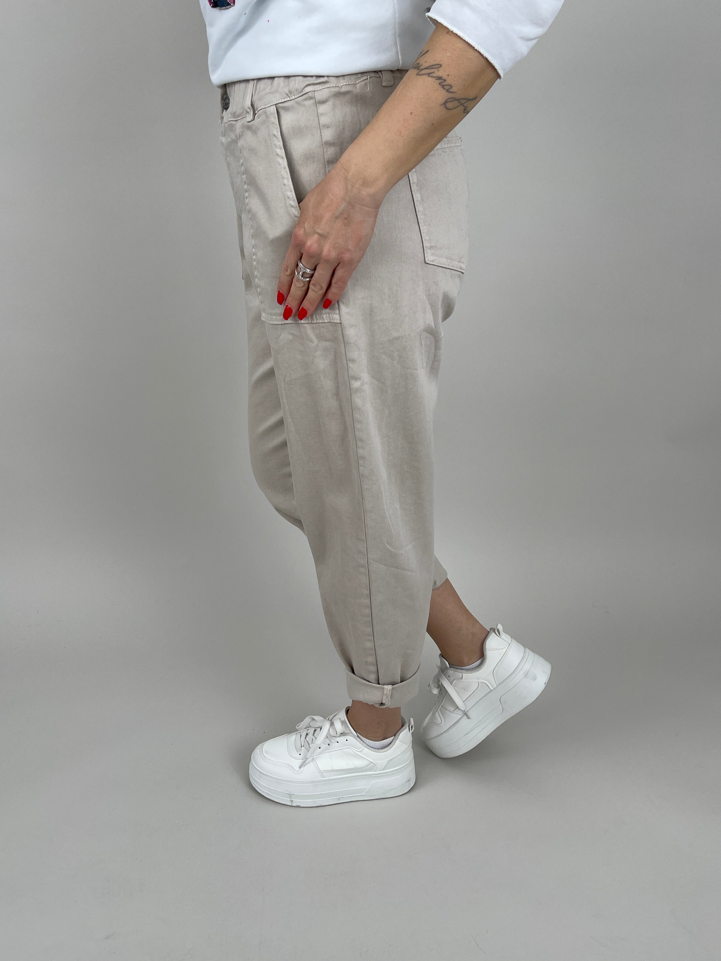 Jeans Ballon Schnitt in Beige
