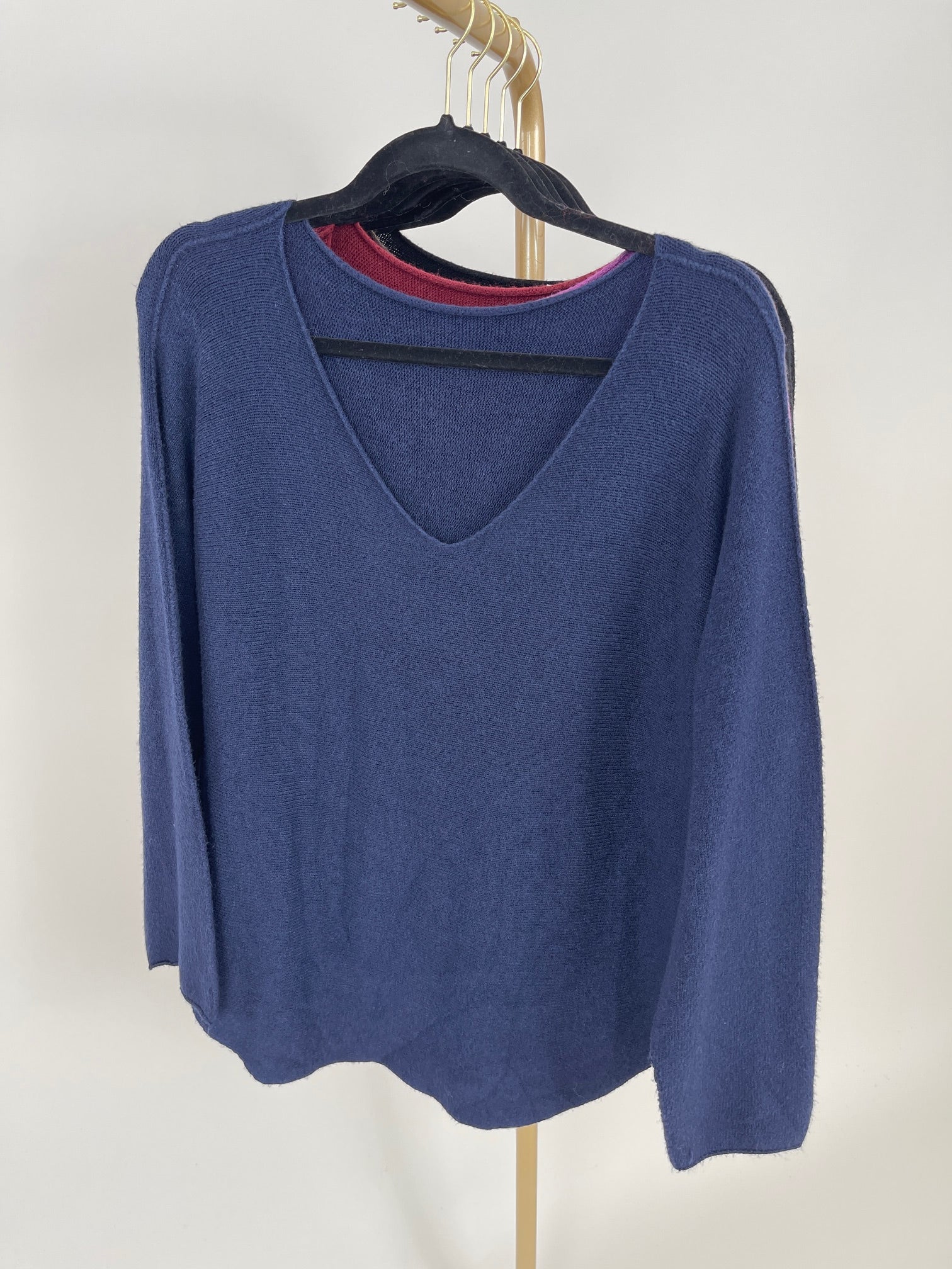 Pullover Uni V-Ausschnitt in versch. Farben Art. 6413