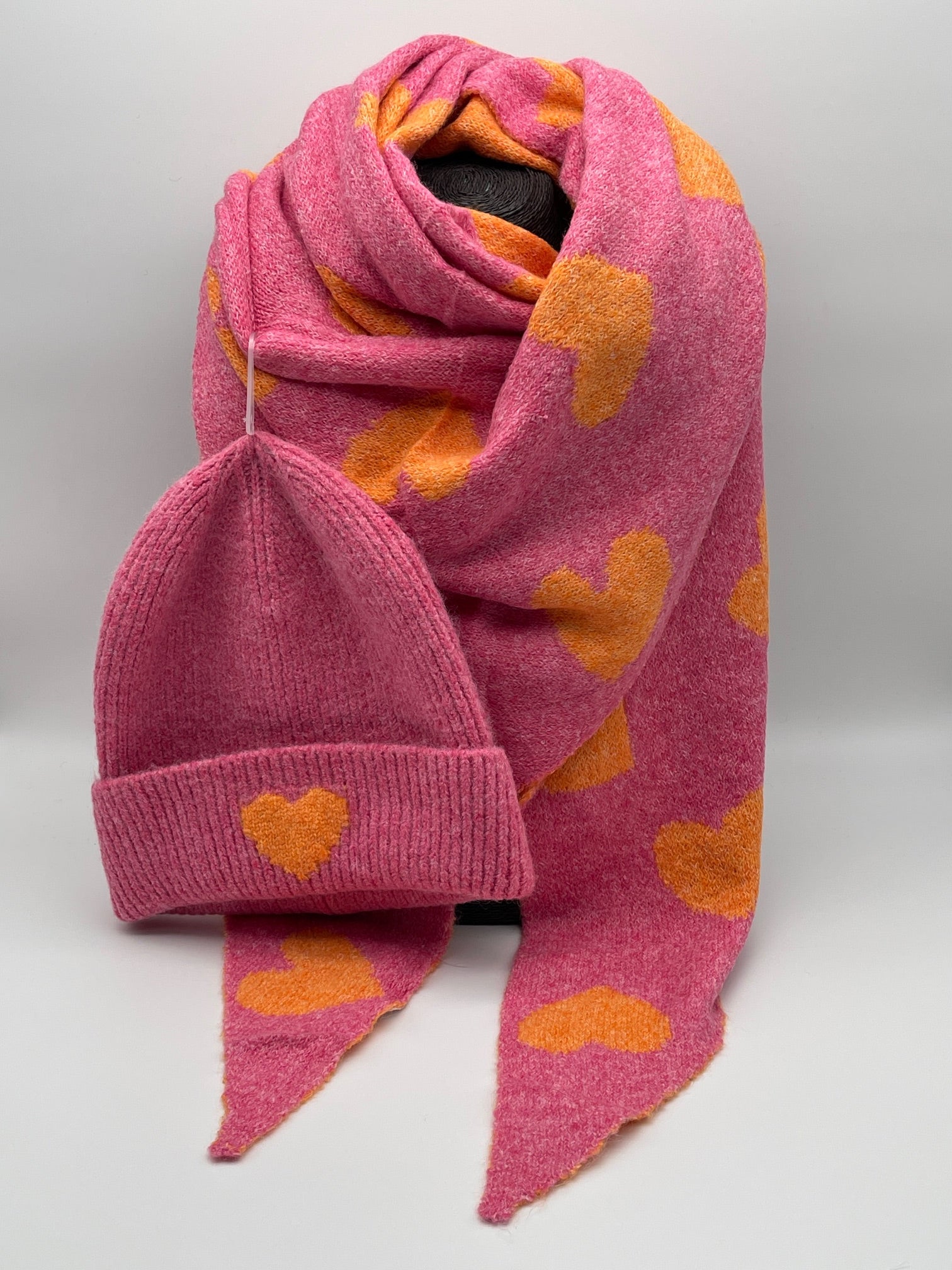 Set Schal&Mütze Herzen in versch. Farben Art. 6552