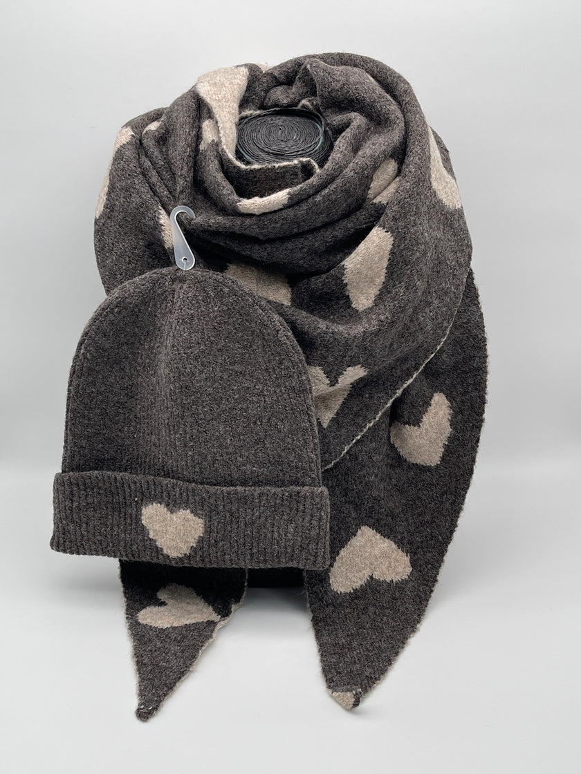 Set Schal&Mütze Herzen in versch. Farben Art. 6552