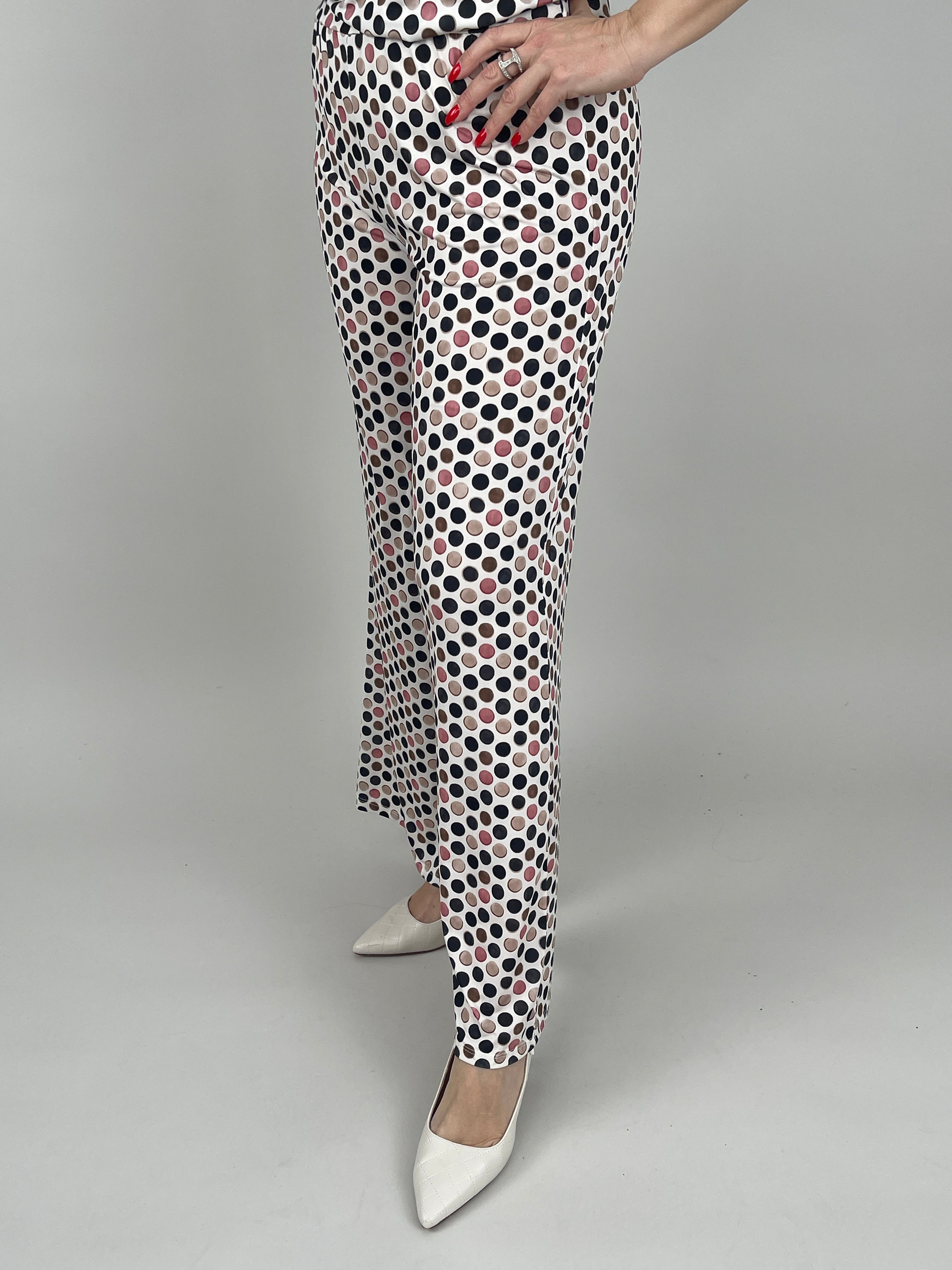 Marlene Hose Kofferstoff Punkte in Schwarz/Beige Artikel 7000