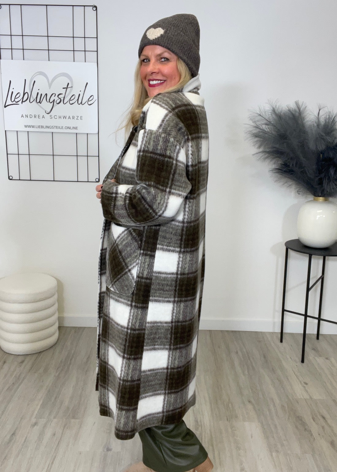 Mantel Karo Muster in Khaki/Braun Artikel 6545