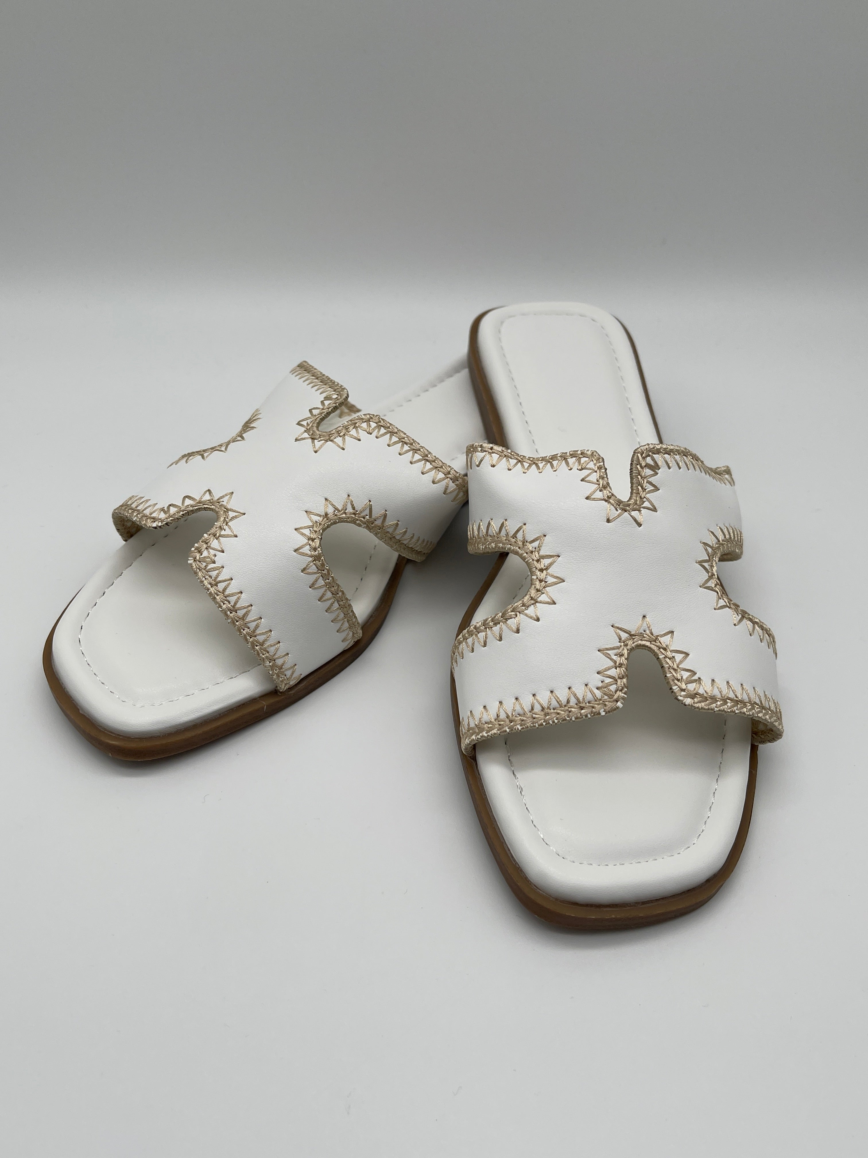 Sandalen in Weiß