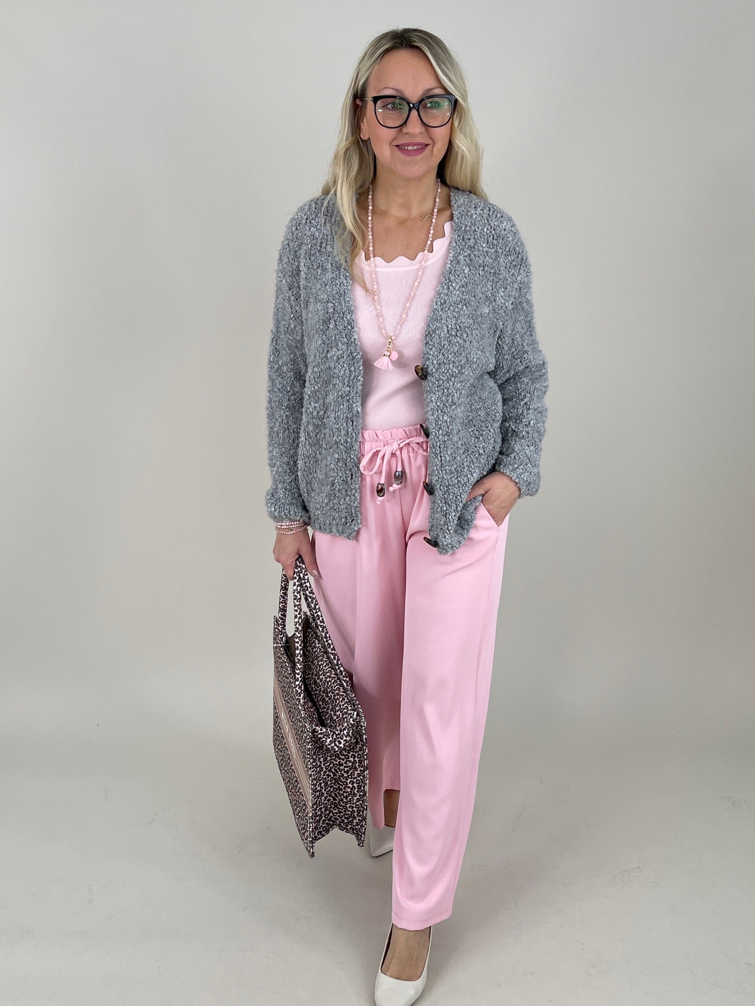 Cardigan Bouclé in Grau
