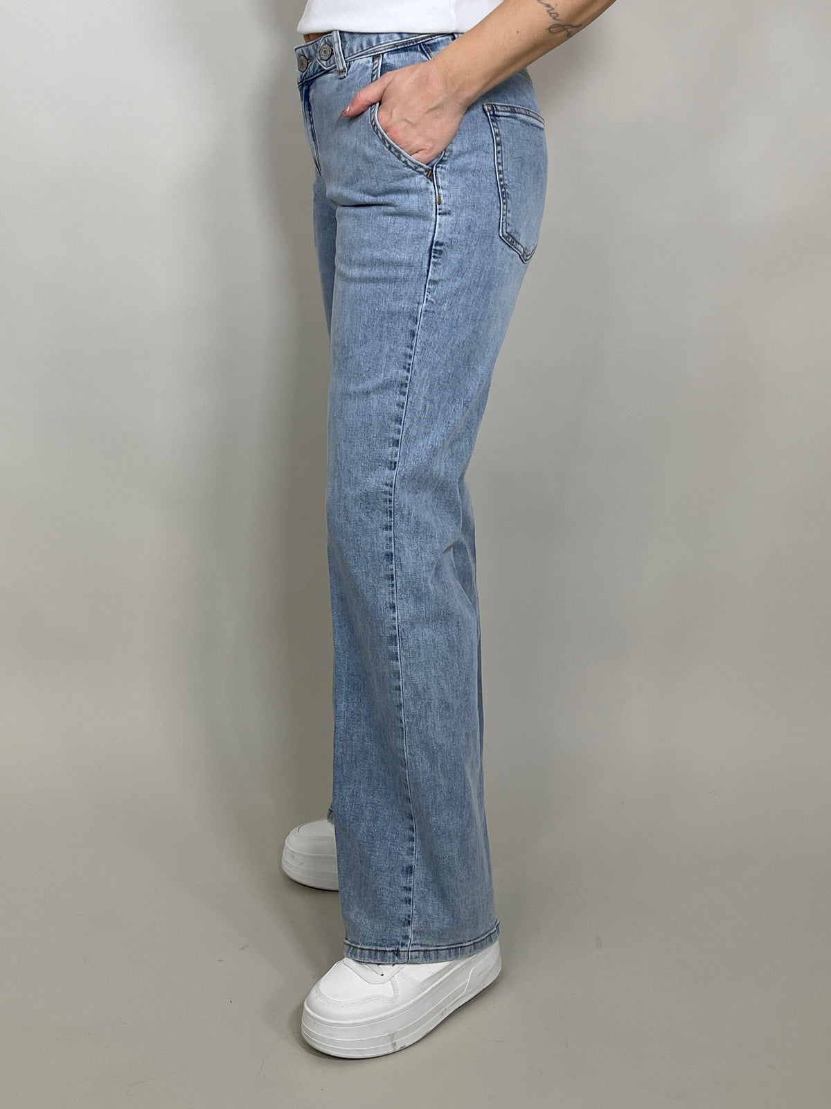 Jeans Wide Leg Bleached von Red Button