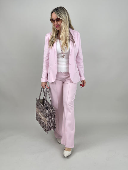 Palazzo-Hose in Rosa