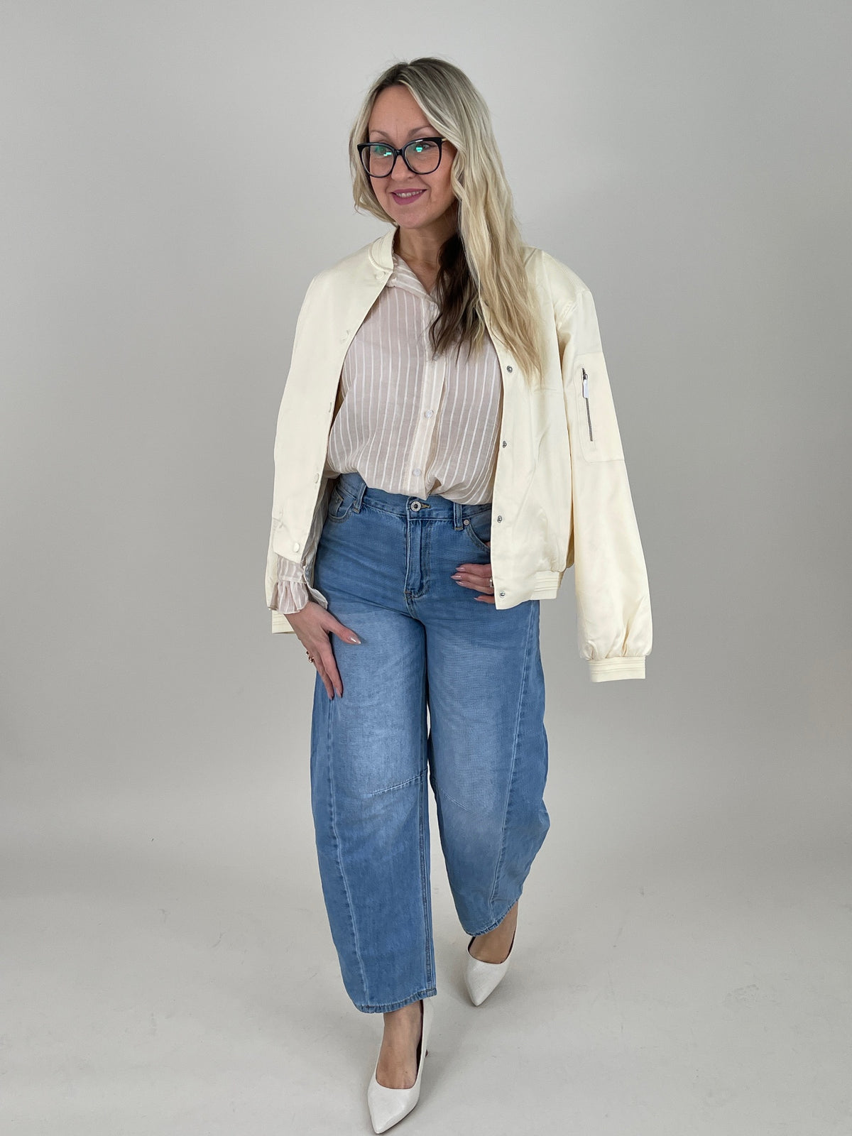 Bomber Jacke Banner in Birch von Rino&Pelle
