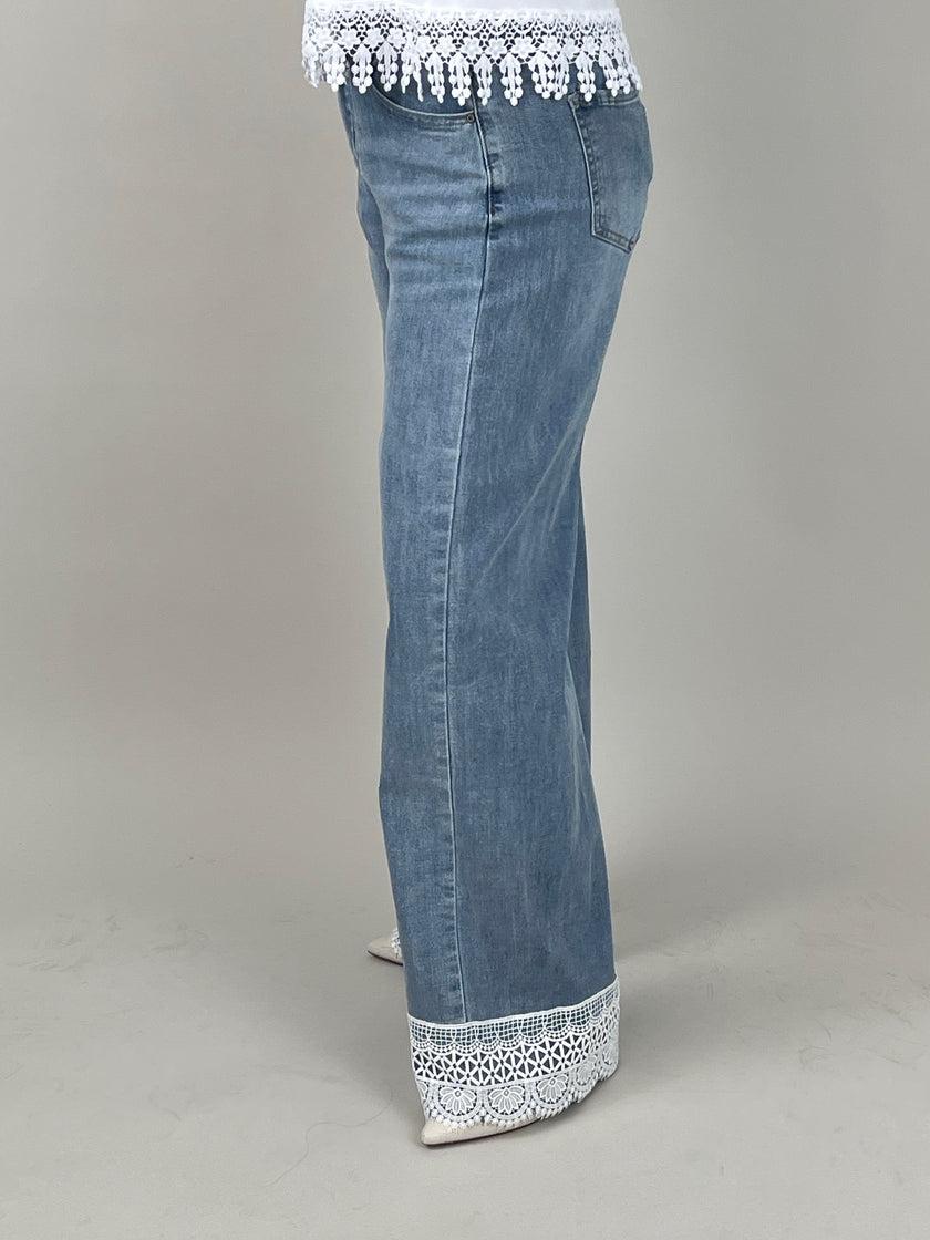 Jeans Marlene mit Spitzen-Details