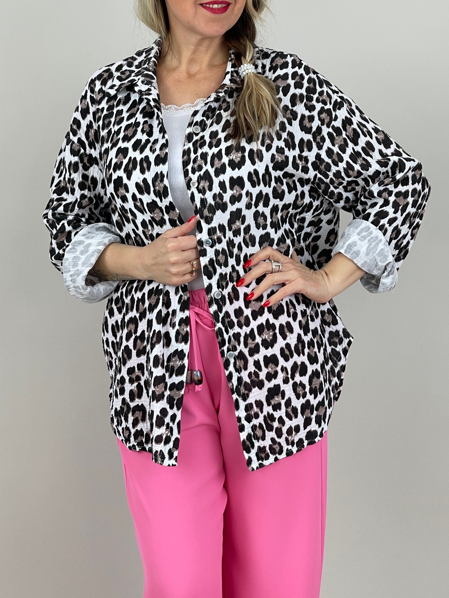 Musselin Bluse Frottee-Details im Leo-Muster