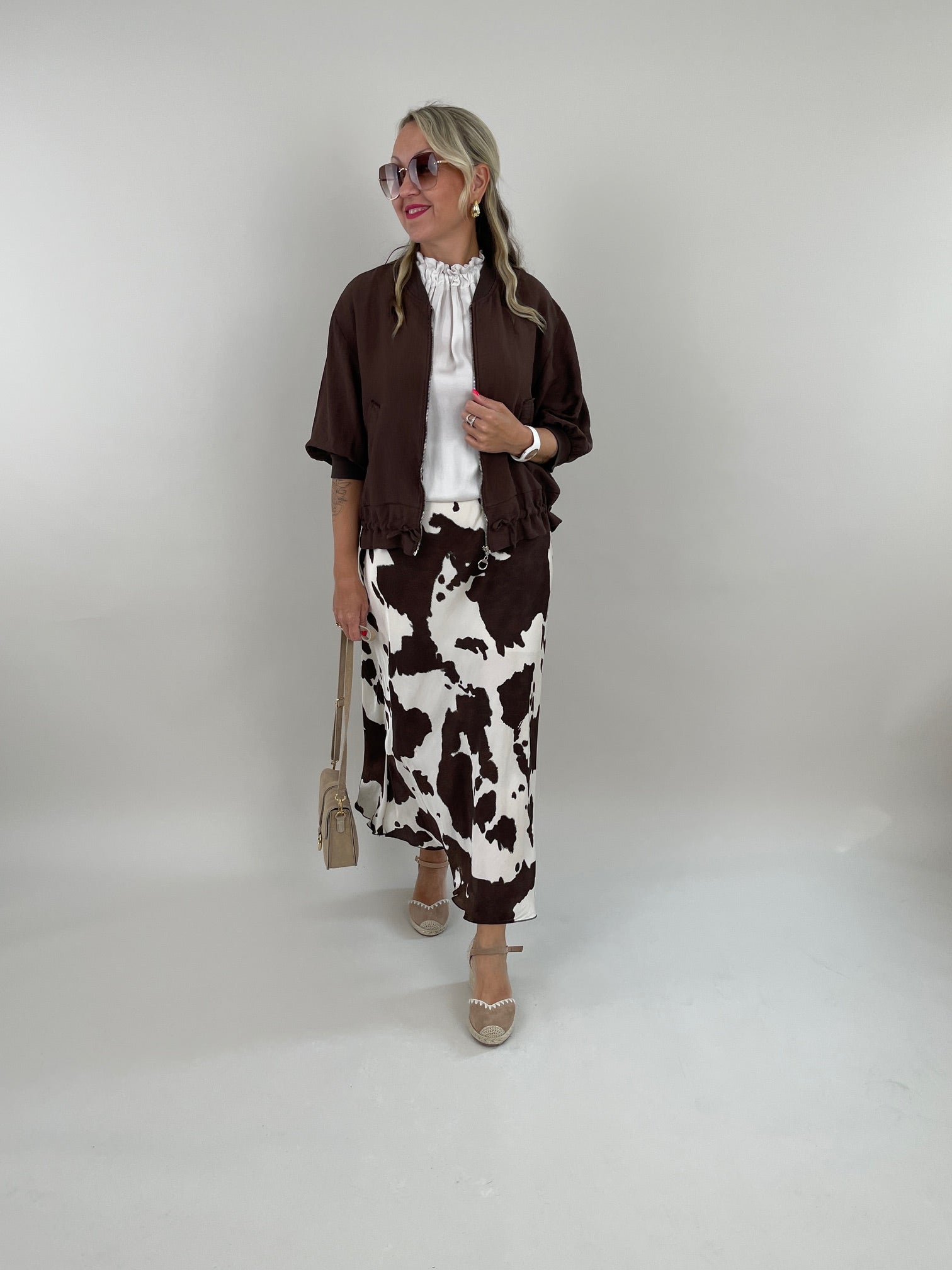 Rock in Satin-Optik Muster in Mokka/Creme Artikel 6172