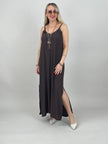 Kleid Satin-Ausschnitt in Mokka