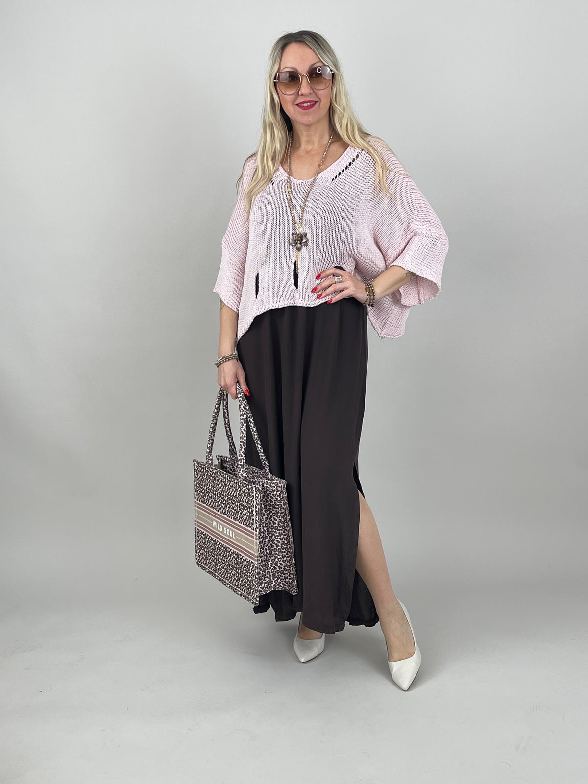 Kleid Satin-Ausschnitt in Mokka