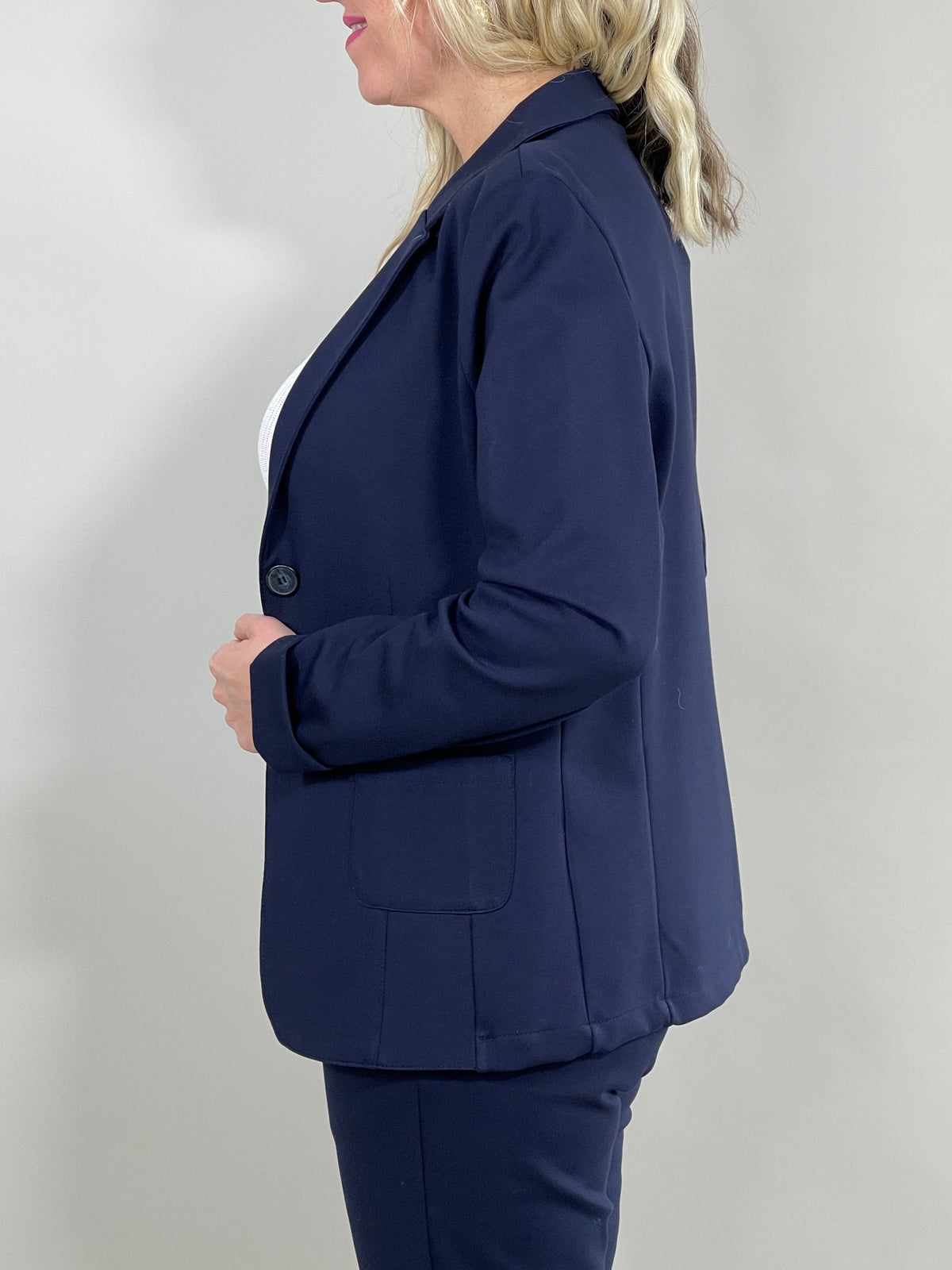Blazer Classic in Marine
