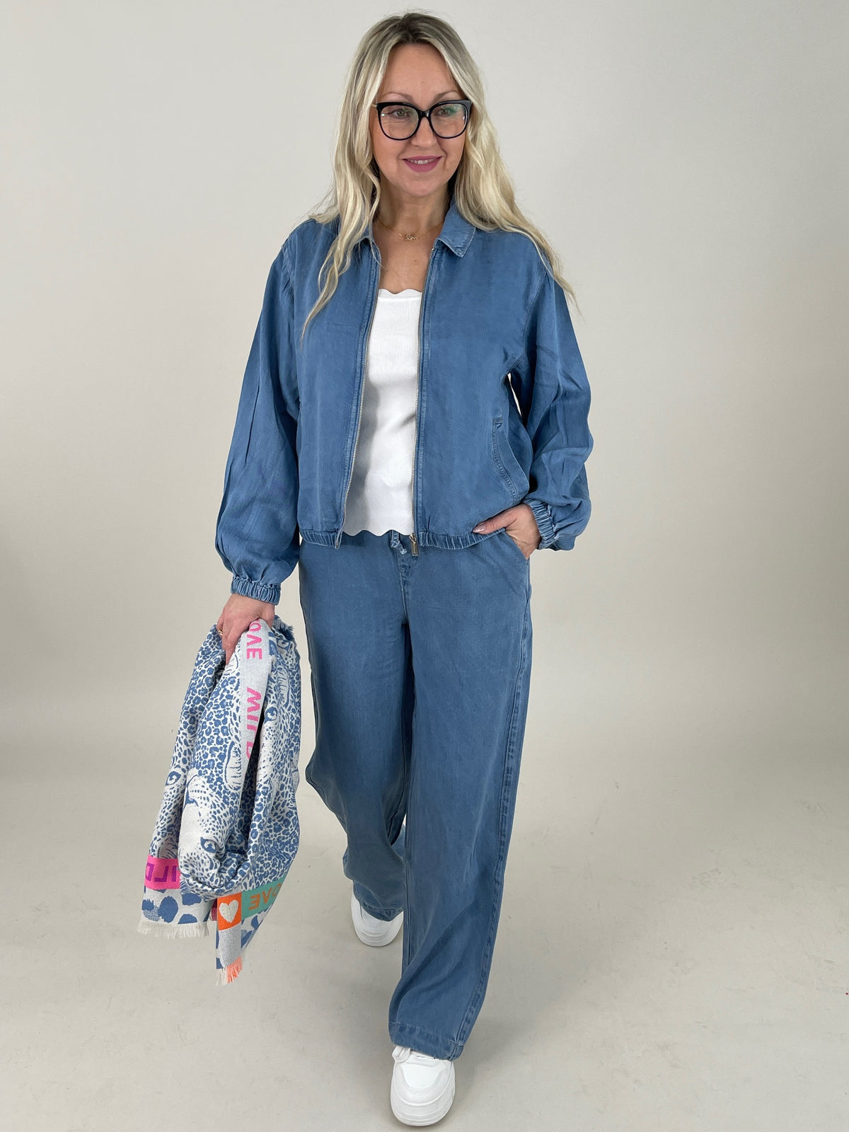 Jeanshose weites Bein Anette von Rino&Pelle