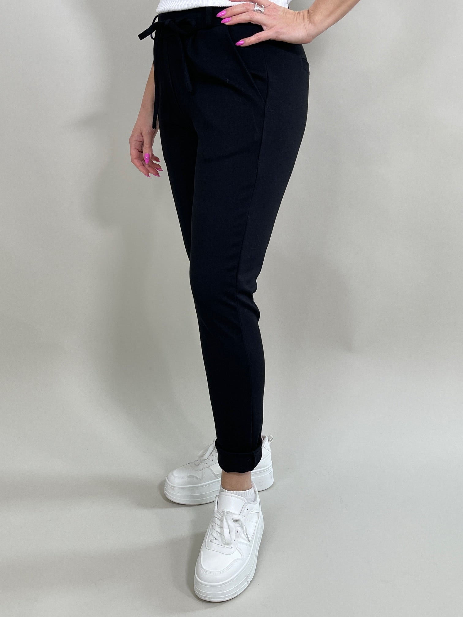 Jogpants Classic in Schwarz