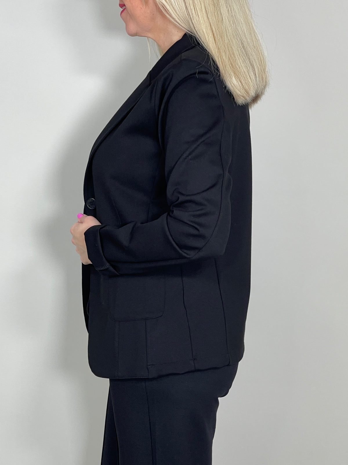 Blazer Classic in Schwarz