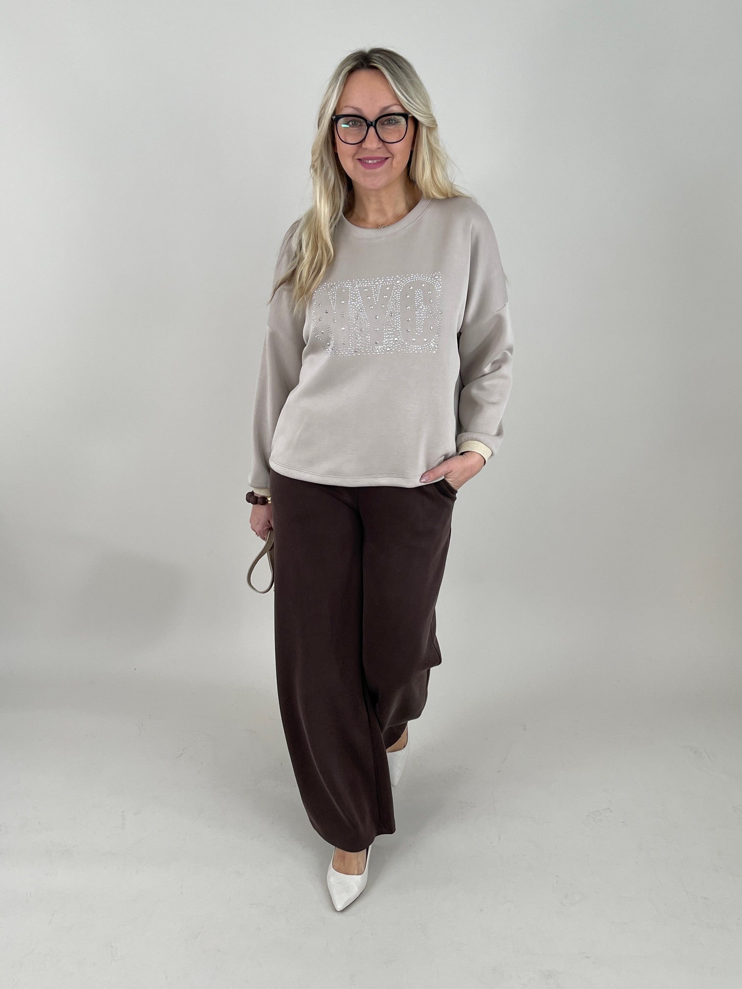 Sweatshirt Soft mit Nieten in Beige Art. 6761