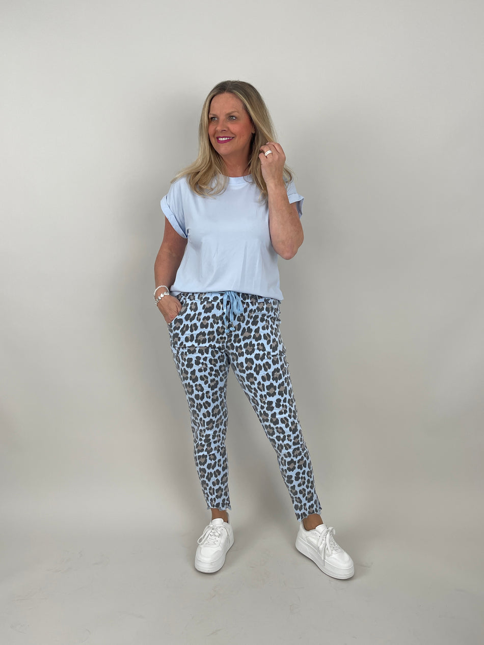 Jogpants in Leo/Hellblau Art. 7055