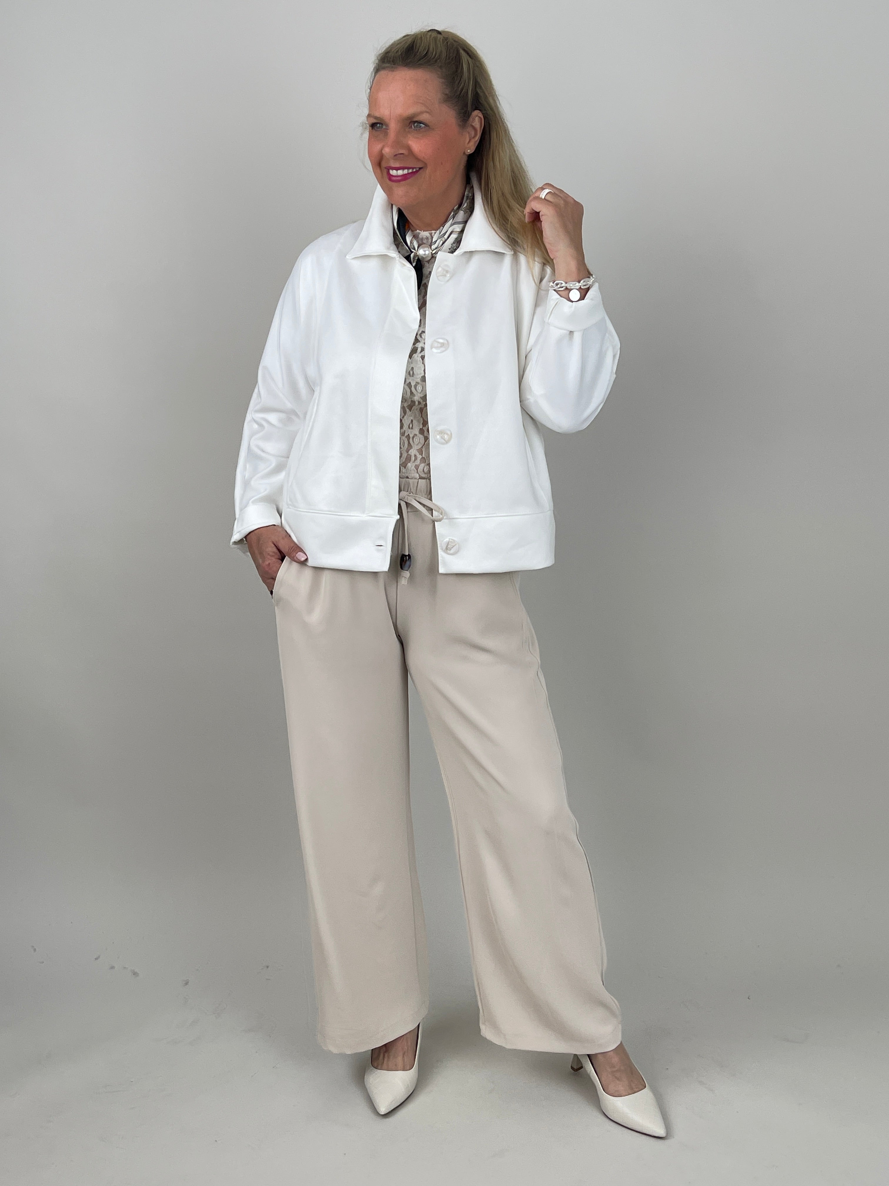 Jacke Velours in Offwhite