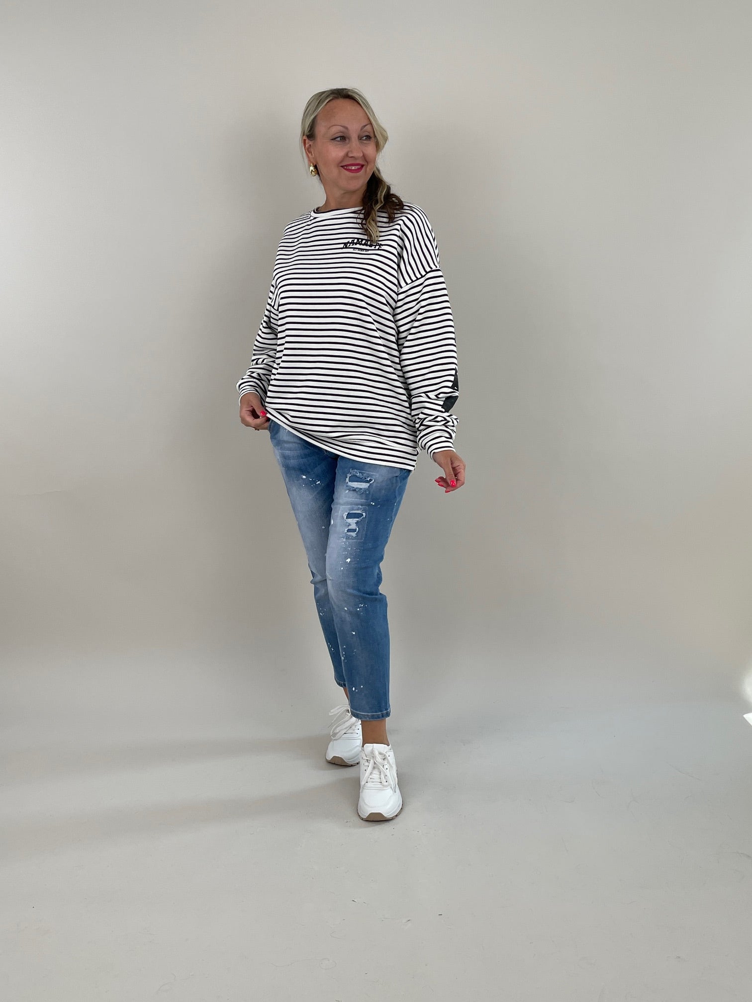 Sweater Namaste gestreift in Schwarz/Offwhite Artikel 6146