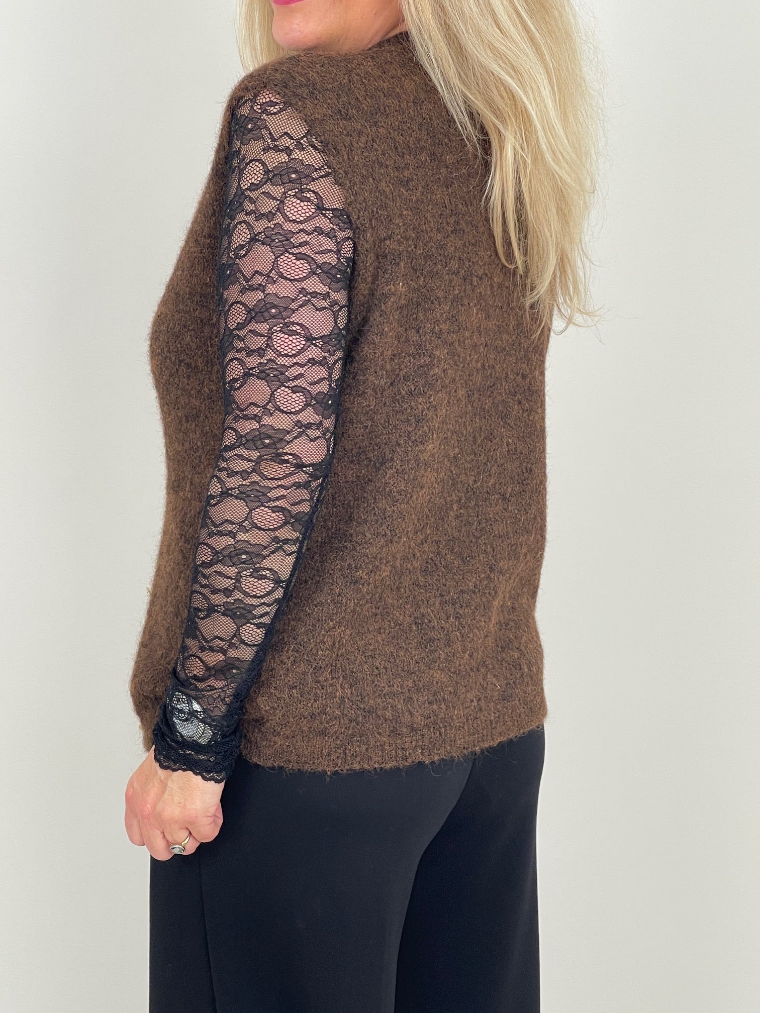 Weste Goldknöpfe in Mokka Art. 6555