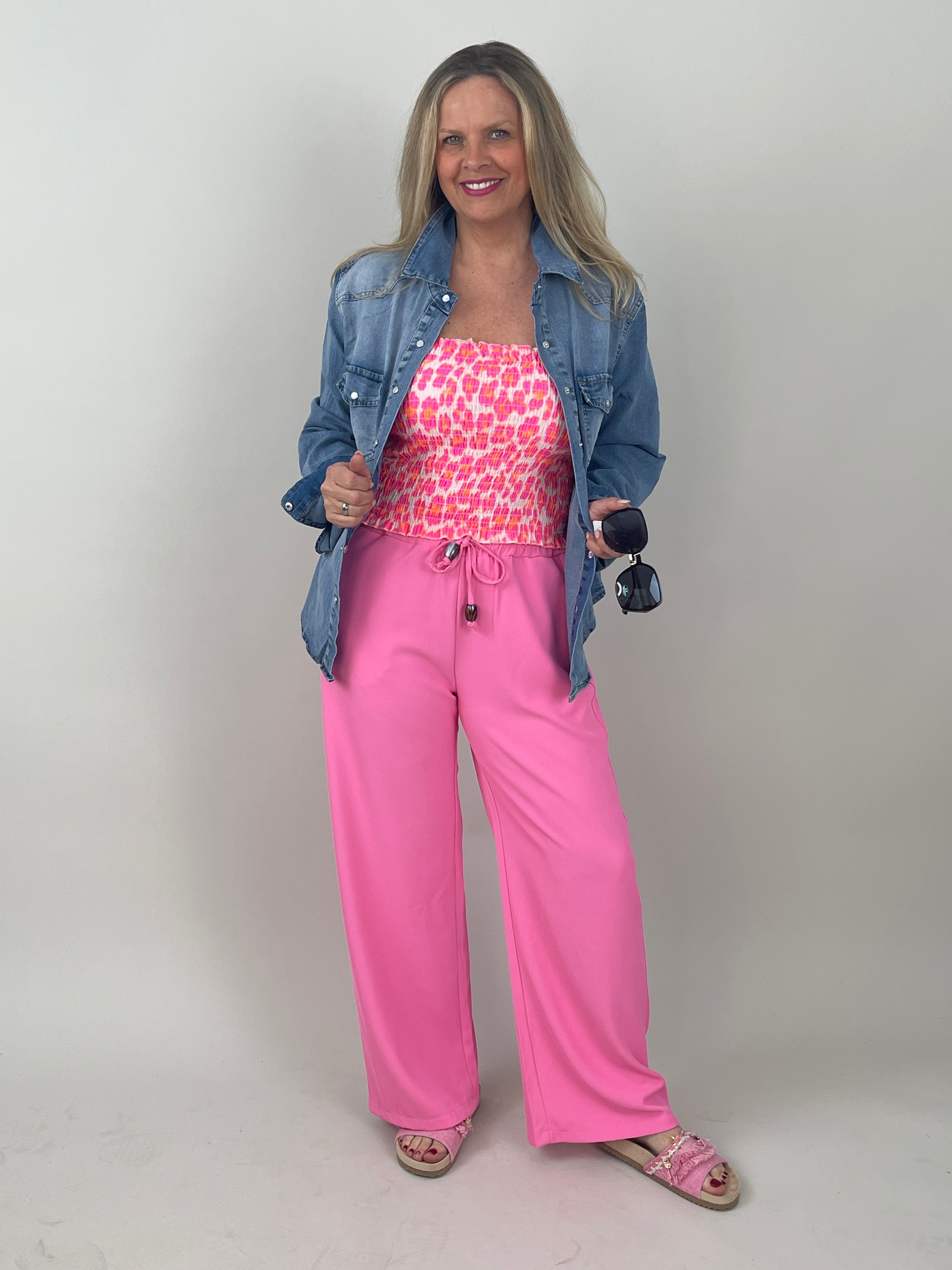 Smock-Top Leo in Neonpink