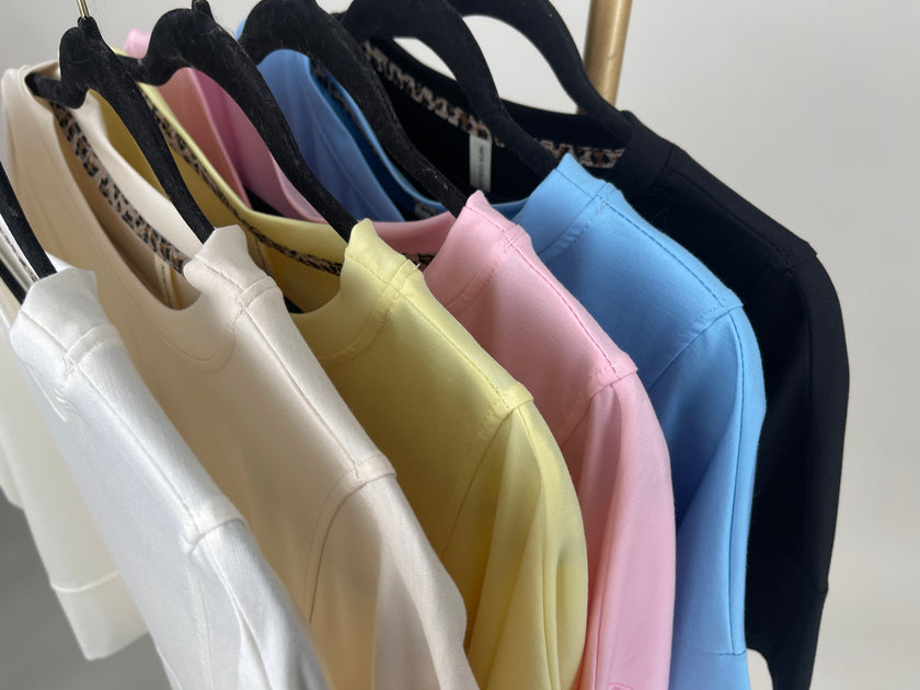 Shirt mit Knöpfen in versch. Farben