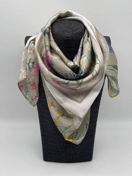 Tuch 70X70 Muster in Blumen Beige