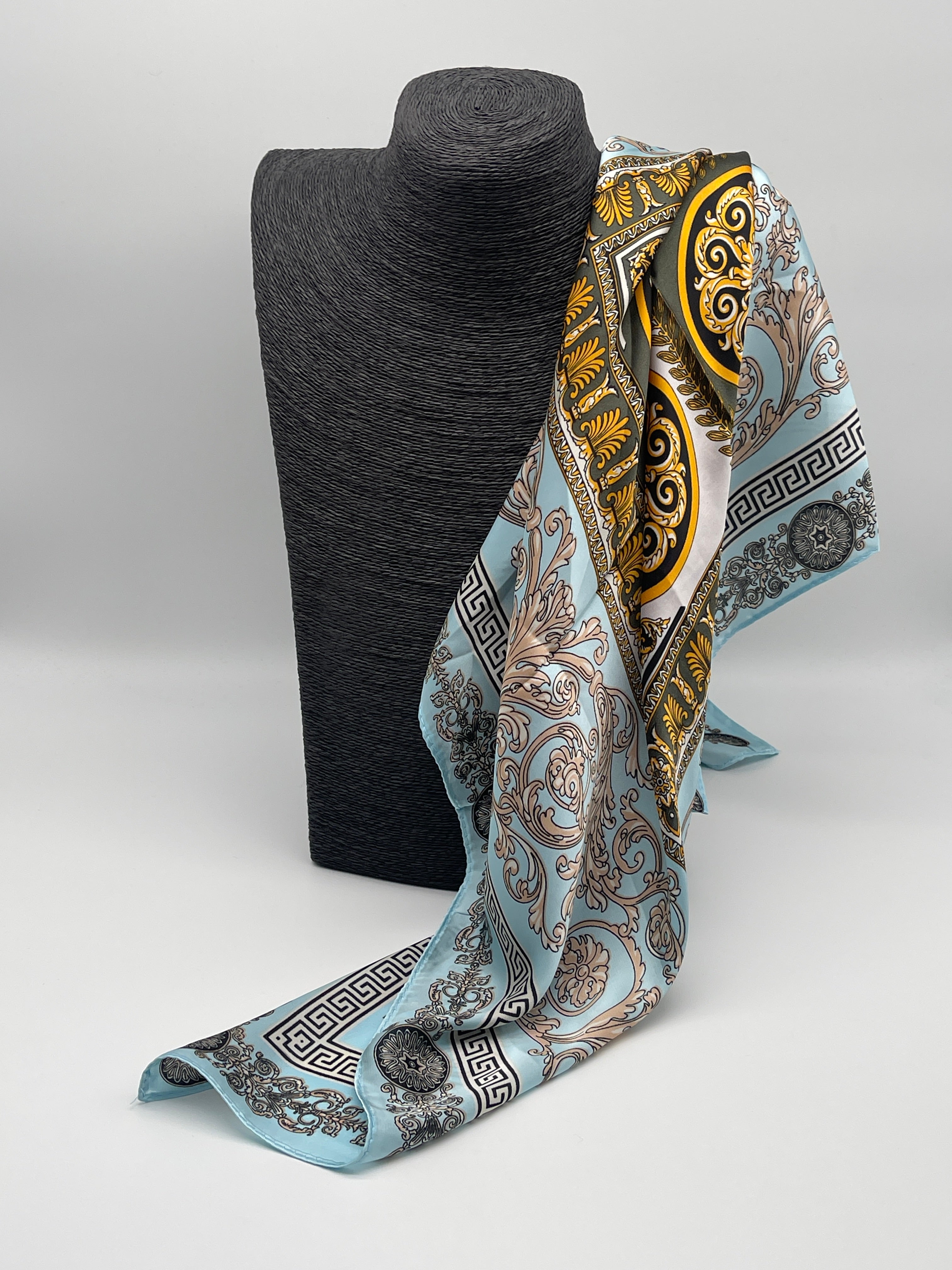 Tuch 70X70 Muster in Hellblau/Gold