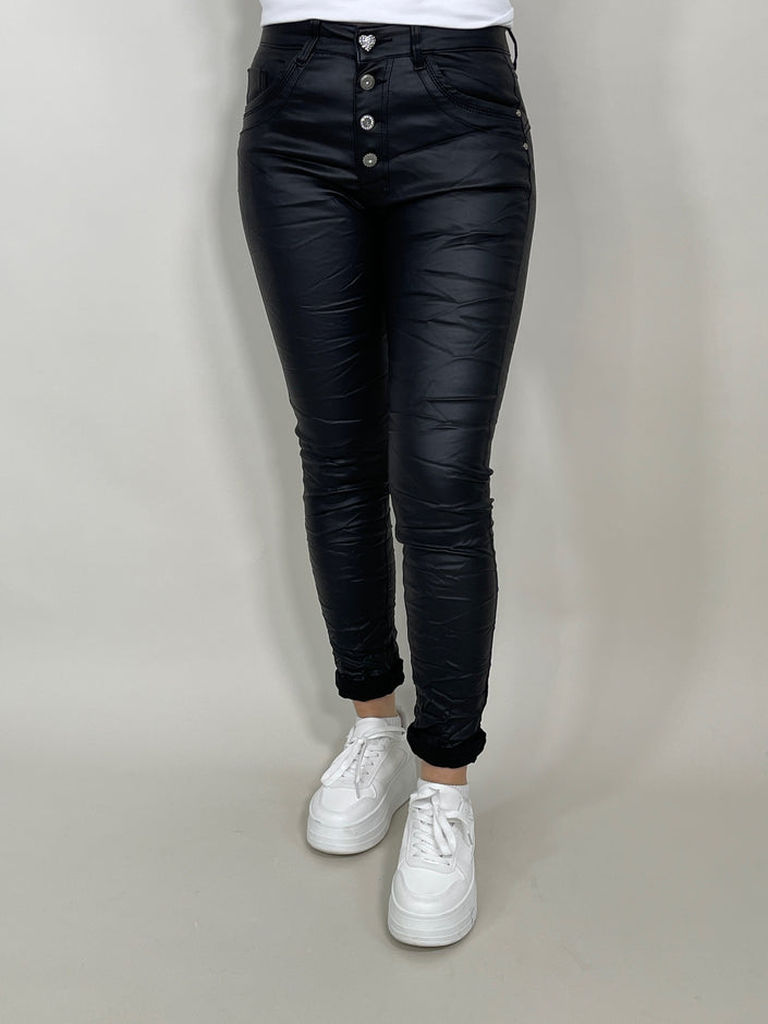 Hose Lederoptik mit Knopfleiste in Schwarz Artikel 5442