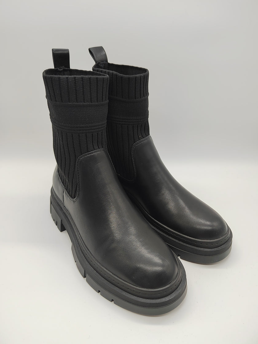 Boots mit Stoffeinsatz in versch. Farben Artikel 3106